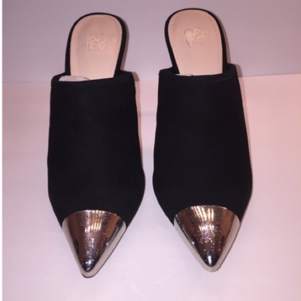 Victoria’s Secret Suede Mules Brand NEW